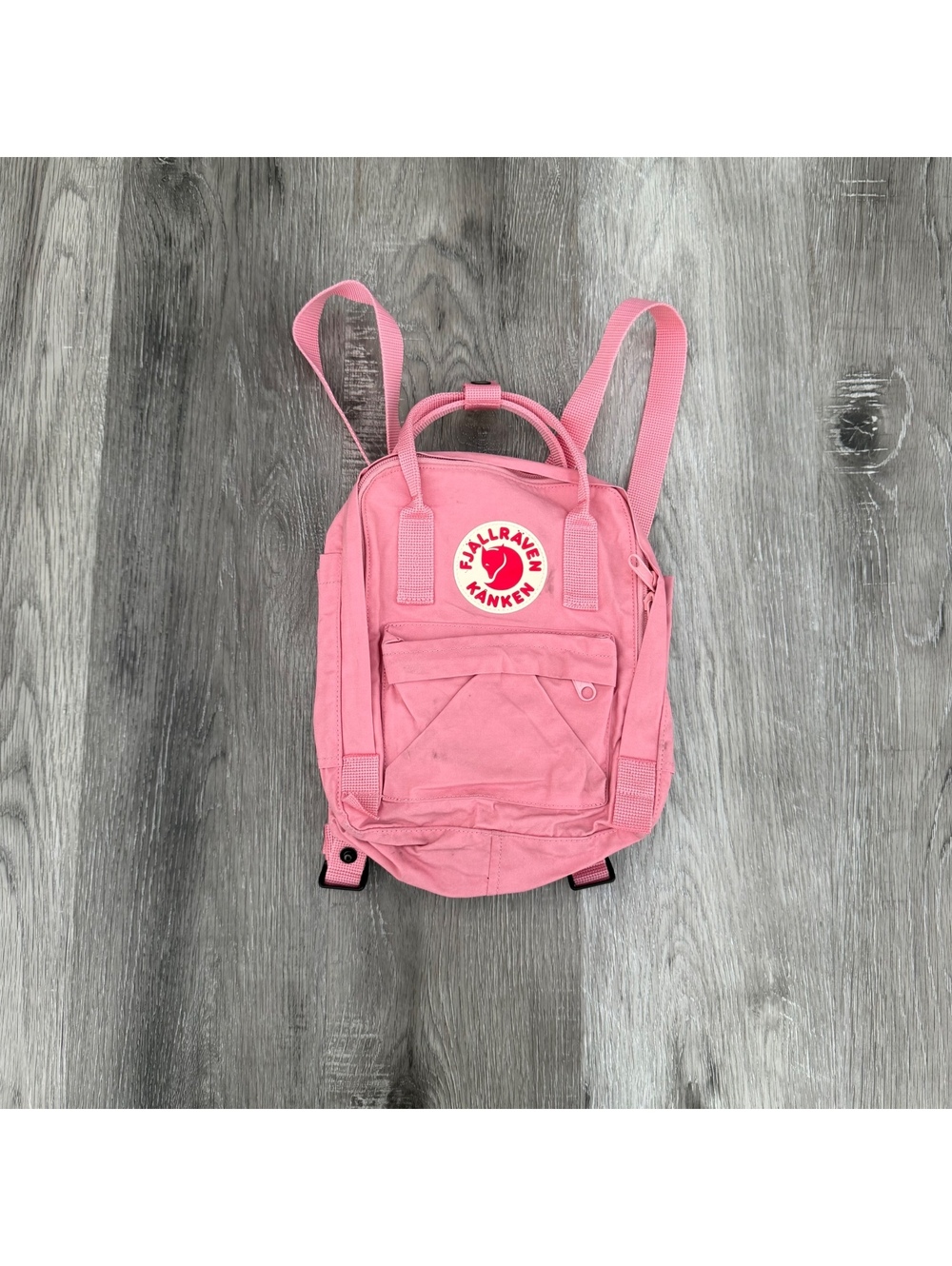 pink Fjällräven Kånken Mini Backpack